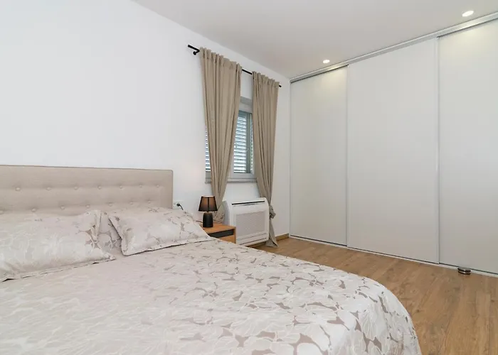 Ana 2 Apartament Vodice